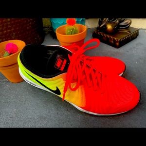 Nike Dual Fusion Red Athletic Shoes for Women